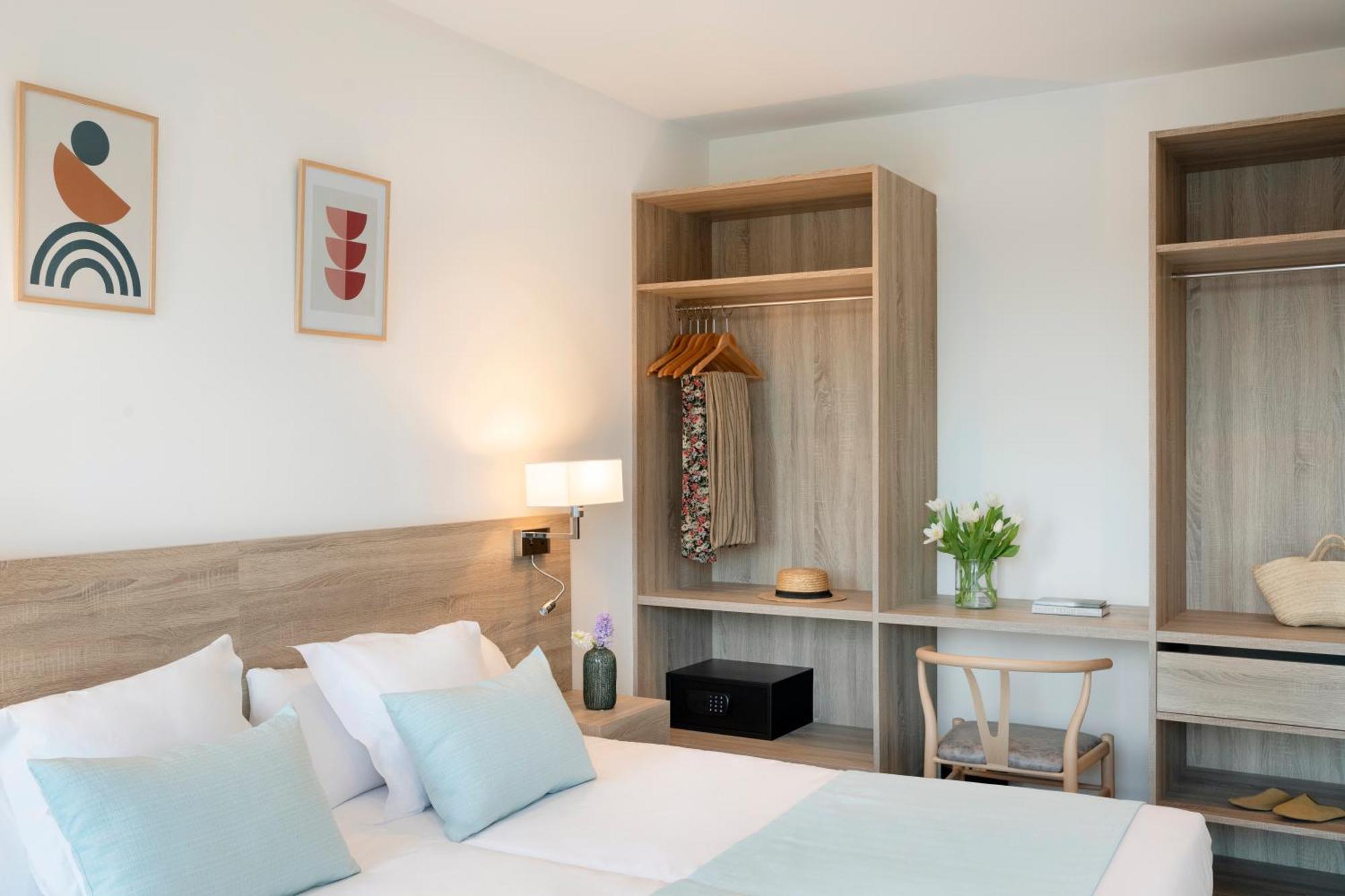 Aparthotel Marina Drach Porto Cristo Kültér fotó